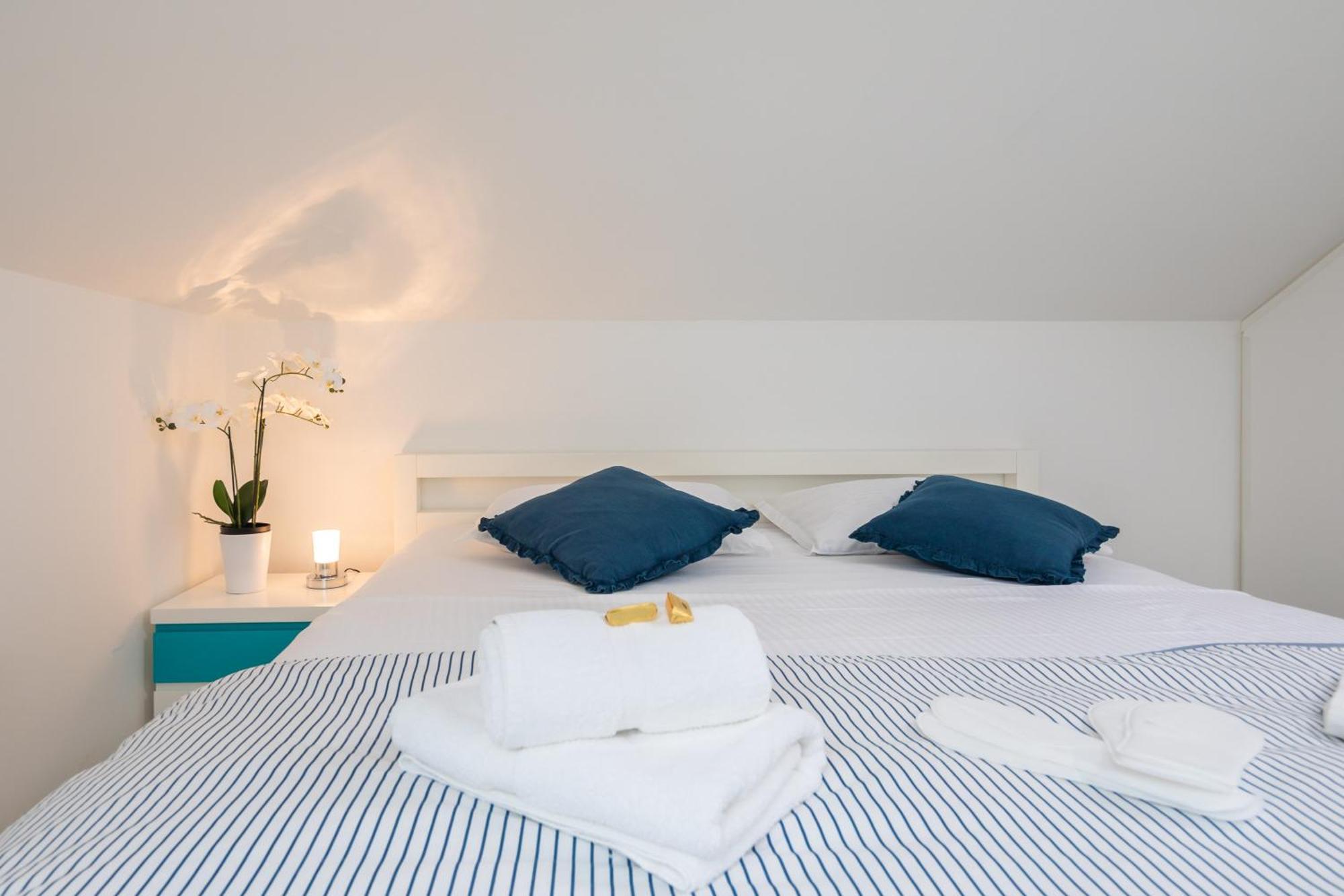 Epetium Beach Villa Split Zewnętrze zdjęcie