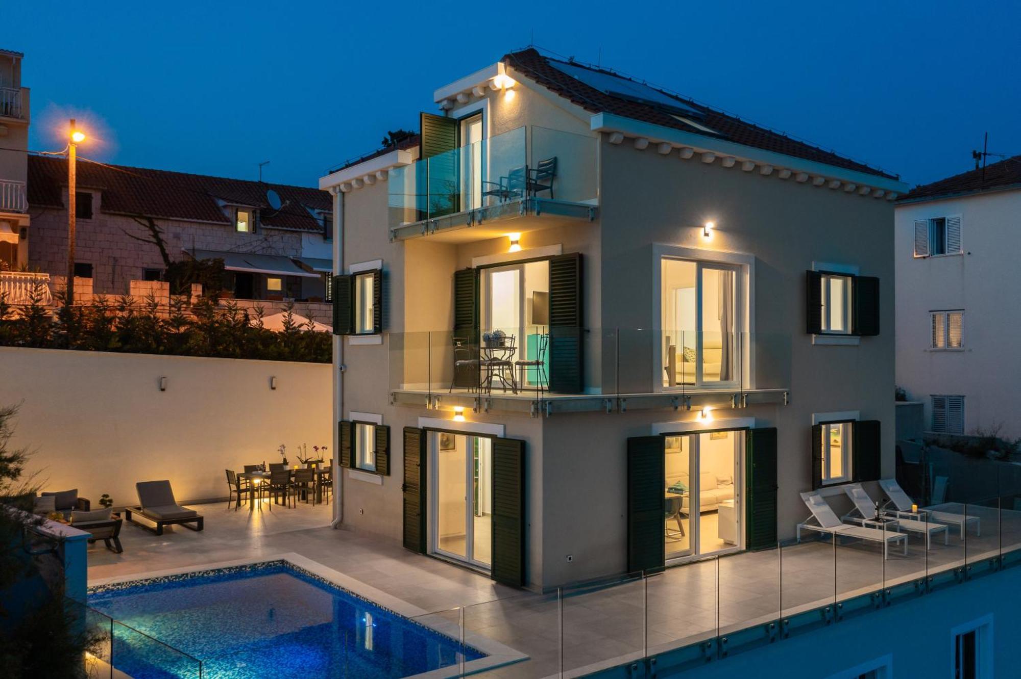 Epetium Beach Villa Split Zewnętrze zdjęcie